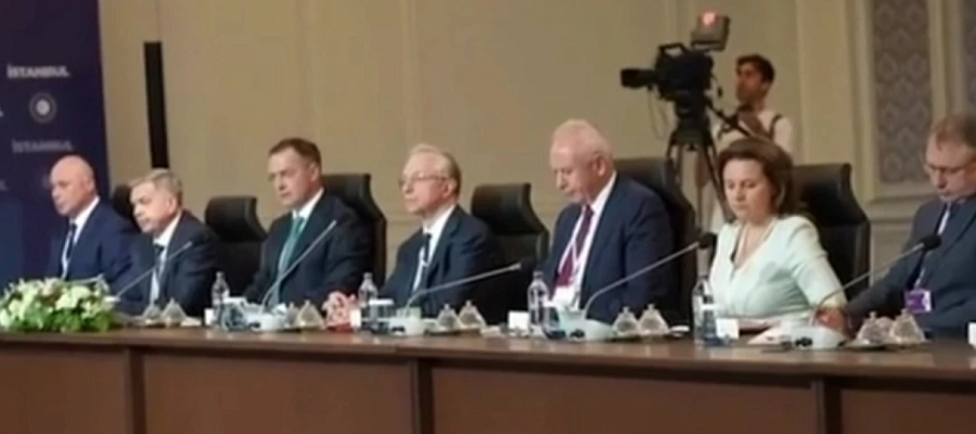 В ОАЭ состоятся первые трехсторонние переговоры между Россией, США и Украиной