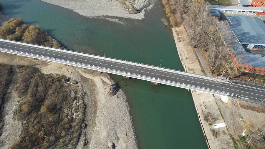 В Лабинске после капремонта открыли мост, соединяющий Краснодарский край и Адыгею