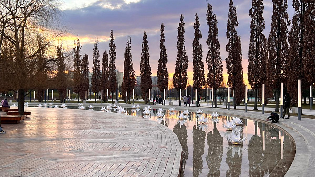 В Краснодаре и крае в субботу ожидается шквалистое усиление ветра, местами – дождь, мокрый снег