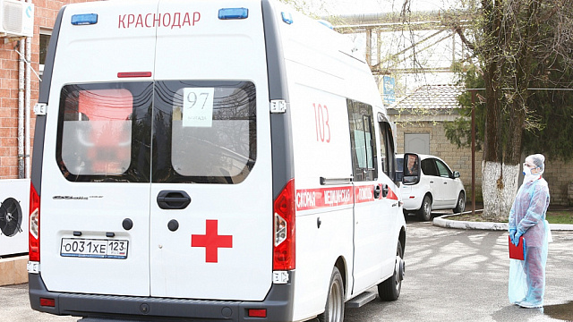 В Краснодаре резко выросло количество госпитализированных с гриппом и ОРВИ