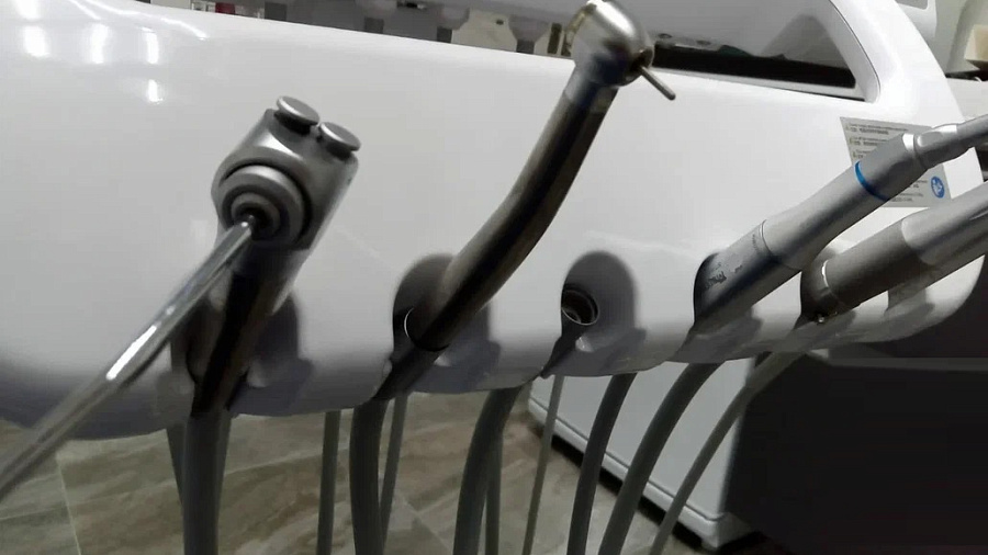 В частной стоматологии на Кубани нашли кишечную палочку и стафилококк