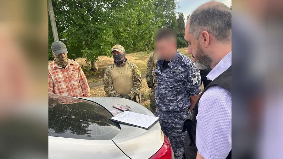 В Адыгее арестован экс-замначальника подразделения Росгвардии за взятку свыше миллиона