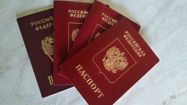 Не устраивать панику и очереди. В Новороссийске родителей обязали поставить штампы  до 5 мая о гражданстве детей
