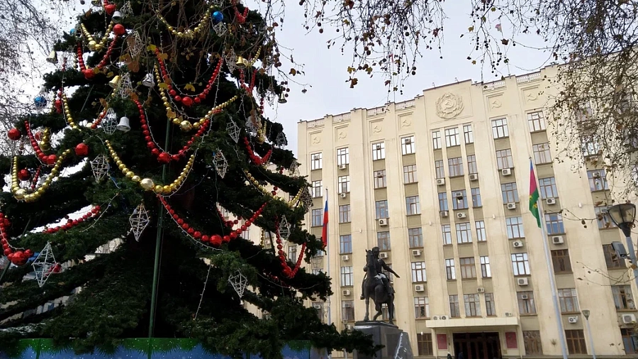 В Краснодаре и Сочи отменили новогодние гуляния и фейерверки