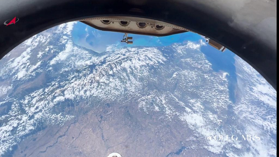 Космонавт МКС снял на фото Кавказский хребет и Черное море