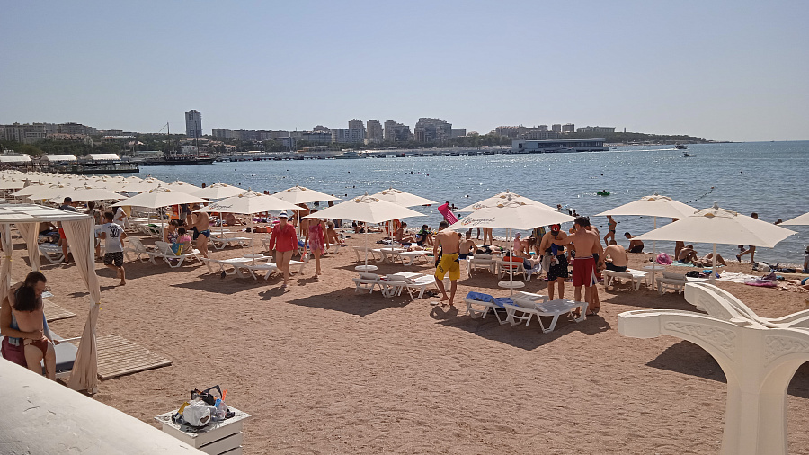 В Геленджике в разгар курортного сезона снова возникла нехватка воды