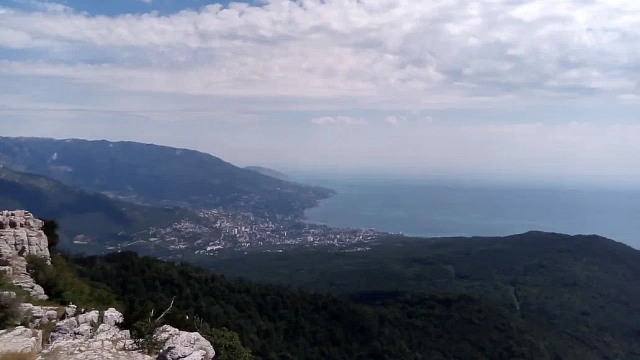 ПВО сбила украинский беспилотник над Крымом