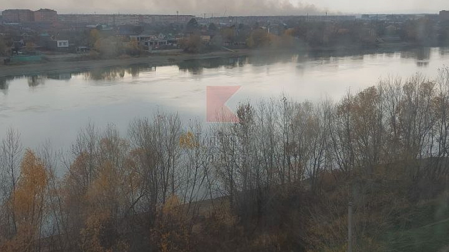 Жители Краснодара вновь пожаловались на запах гари в городе