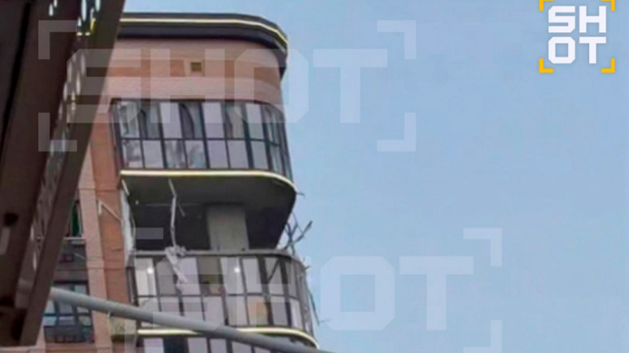 Обломки беспилотника повредили еще одну многоэтажку в Прикубанском округе Краснодара