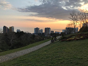 В Сочи, а также на курортах Кубани 23 марта ожидается облачная погода с дневным теплом до +16°С и кратковременными дождями