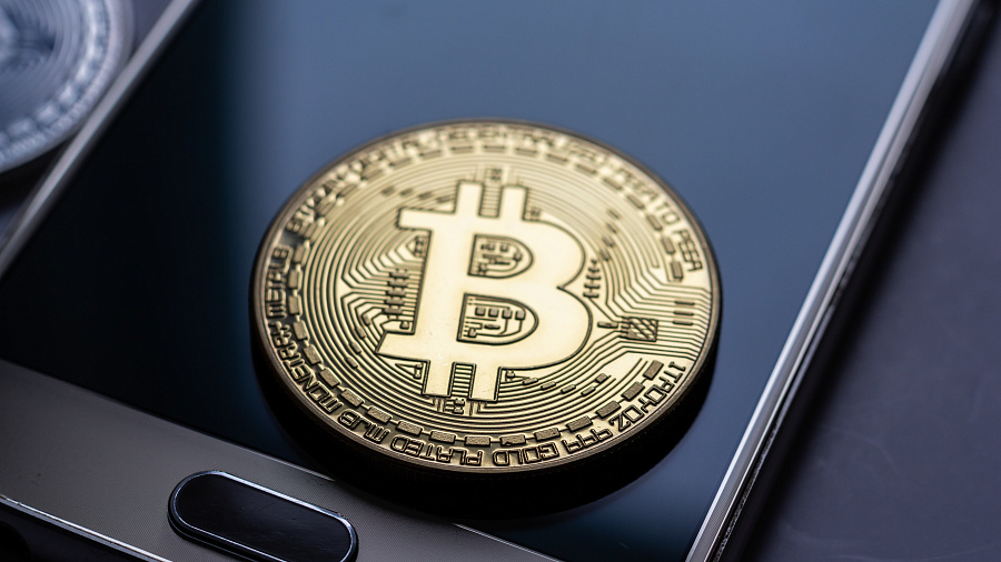 Стоимость биткоина впервые в истории превысила 80 тысяч долларов