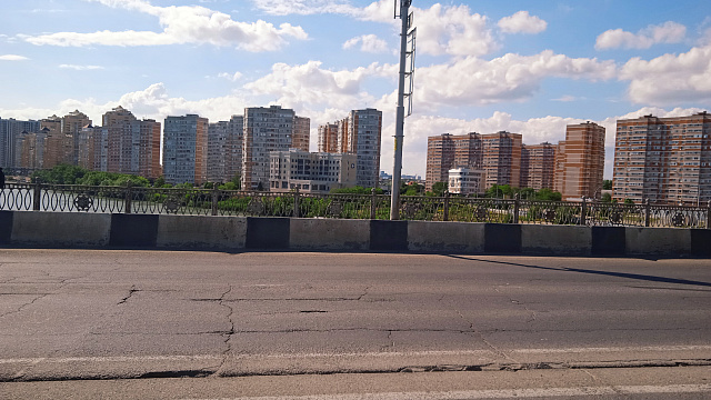 На Тургеневском мосту в Краснодаре готовятся новые перекрытия: даты и график