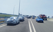 На Кубани «Урал» раздавил автомобиль, 2 человека погибли