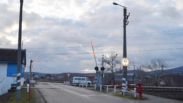 Автомобилистов предупреждают о закрытии переезда в Горячем Ключе 