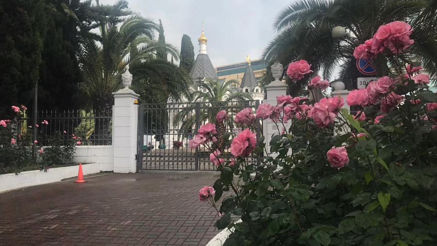 В Сочи, Геленджике, Анапе, а также на курортах Кубани в выходные дни прогнозируют «температурные качели» на фоне дождливой погоды