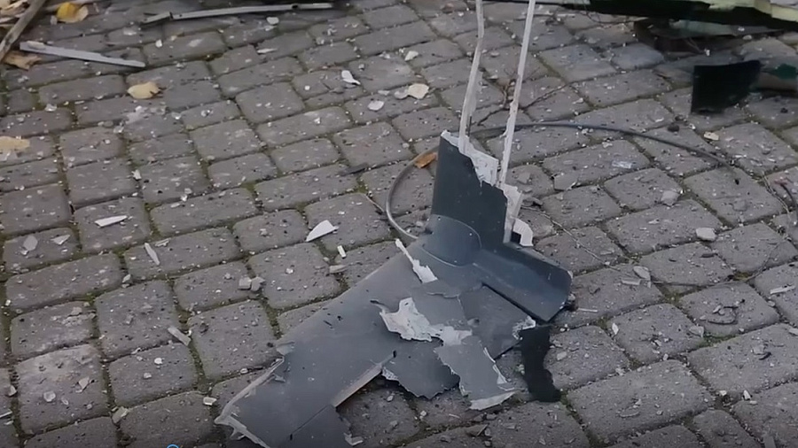 Мэр Новороссийска показал последствия атаки беспилотников на город