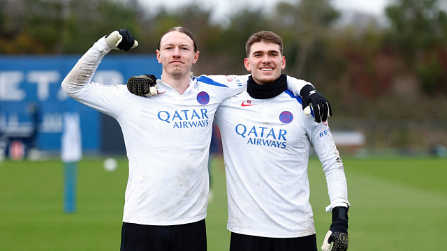 Вратарь «ПСЖ» Матвей Сафонов возобновил тренировки после перелома кисти