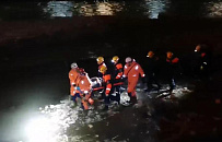 В Сочи пьяный местный житель упал в русло реки 