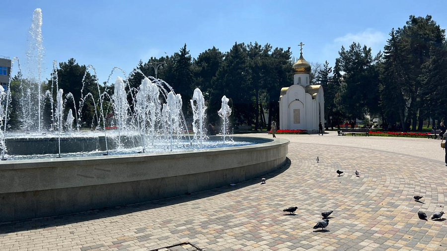 В Анапе и на курортах Краснодарского края 15 мая синоптики прогнозируют сухую, ясную и теплую погоду