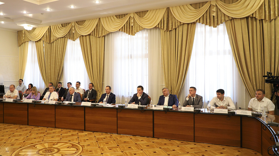 В Законодательном собрании Кубани подвели итоги работы по развитию Краснодара