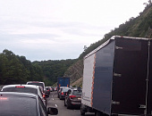 Туапсинский район парализован: движение на М-4 «Дон» в районе Дефановки и Молдавановки остановилось