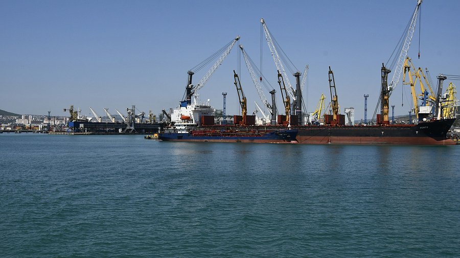 Порт Новороссийска включили в санкционный список Евросоюза