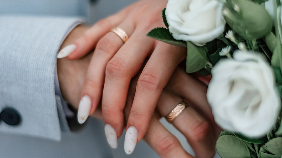 38 пар краснодарцев заключили брак в красивую дату