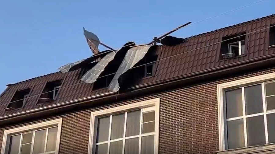 Оперштаб показал видео повреждений от БПЛА в Краснодаре