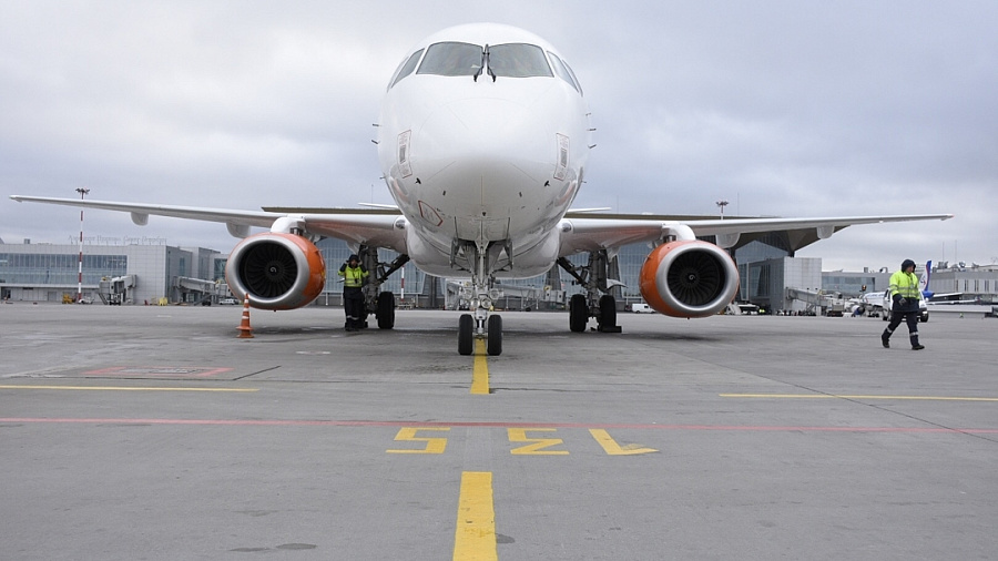 Авиакомпания «Азимут» отменила рейсы из Краснодара на Кипр