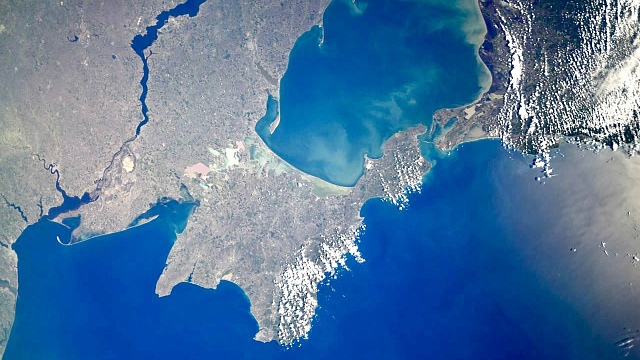 Азовское море у берегов Кубани сфотографировали из космоса