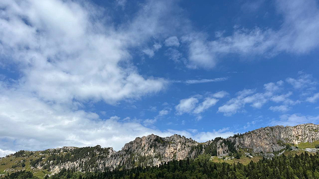 В районе Даховской, а также горных курортах Адыгеи и Кубани в воскресный выходной обещают малооблачную погоду с ночными заморозками