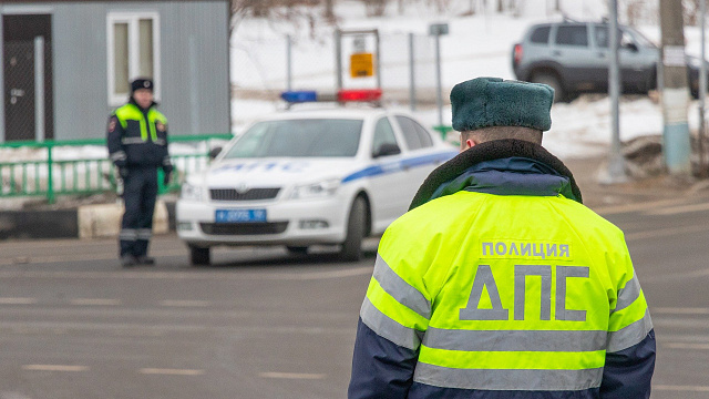 В Сочи работник автомойки угнал «Мерседес» и устроил ДТП