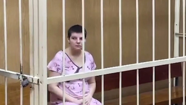 На Кубани беременную женщину приговорили к 8,5 годам за ранение сына ножом