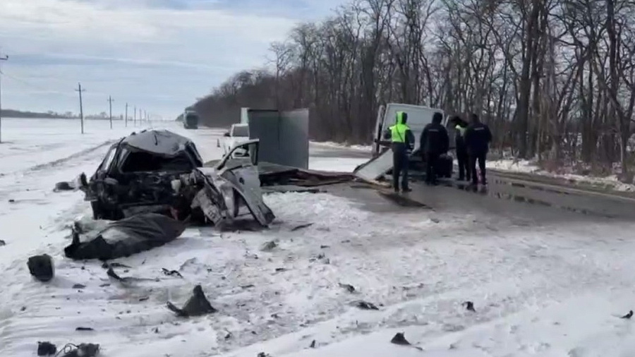 На Кубани в ДТП с легковушкой и «Газелью» погиб 38-летний водитель