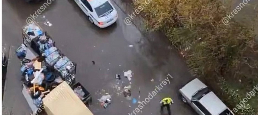 В Краснодаре мусоровоз насмерть сбил пожилую женщину