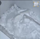 Жителям Белореченска приходится топить снег в ванной и кастрюлях, чтобы пережить отсутствие воды и электричества из-за сильного снегопада