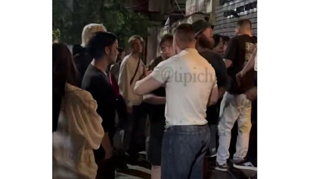 В центре Краснодара охрана ночного клуба устроила перцовую атаку на посетителей