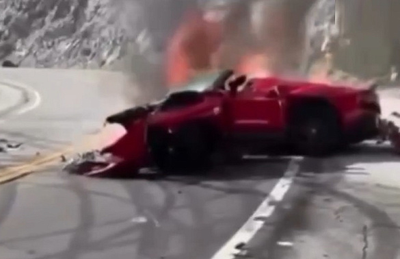 Зампелла разбился на Ferrari 296 GTS: видео смертельной аварии 