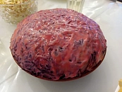 Назван самый выгодный новогодний салат 