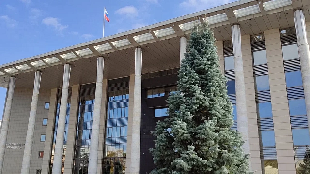 В Краснодаре задержали ключевых фигурантов громкого дела экс-главы ВС Адыгеи Трахова