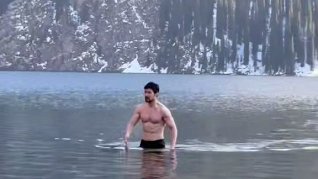 Дуров окунулся в заповедное озеро в Казахстане и избежал штрафа за нарушение закона
