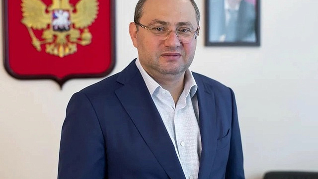 С обысками нагрянули к министру здравоохранения Кубани Евгению Филиппову 