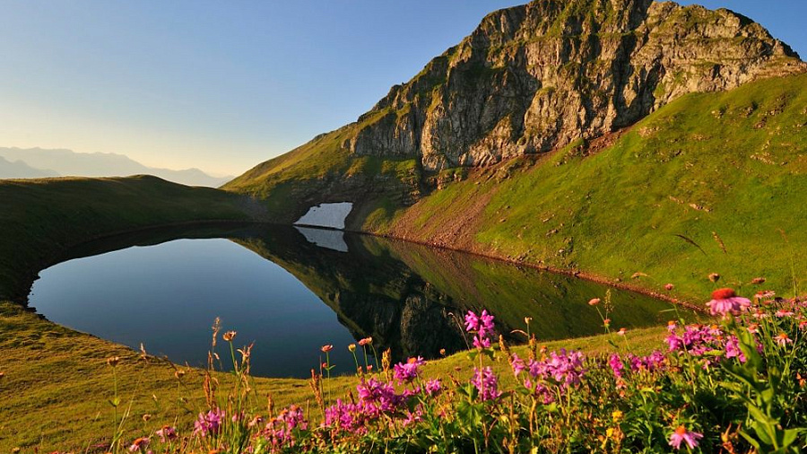 Экологи протестуют против строительства горнолыжного курорта в Кавказском заповеднике