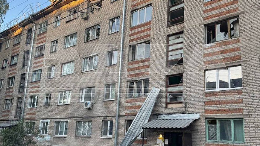 В Тульской области беспилотник врезался в многоэтажный дом 