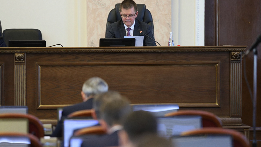 Краевой парламент принял во втором чтении закон об изменениях в КЗ о сельских усадьбах