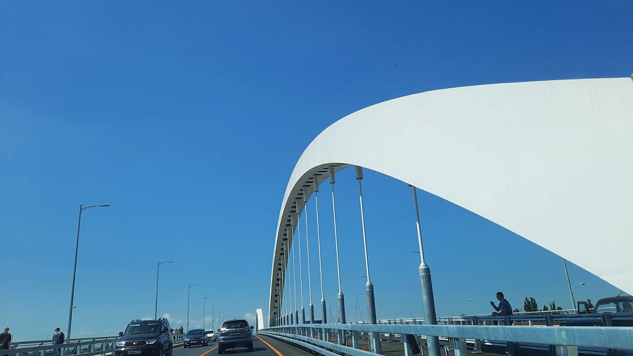 Названа дата полного открытия движения по новому Яблоновскому мосту в Краснодаре