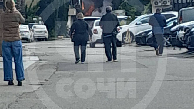 В Сочи вспыхнули магазины