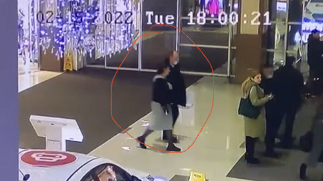 25-летняя девушка после «шоппинга» в ТРЦ Краснодара стала фигуранткой уголовного дела