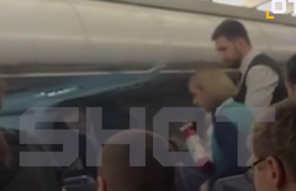 На борту самолета, направлявшегося из Москвы в Ереван, произошел пожар