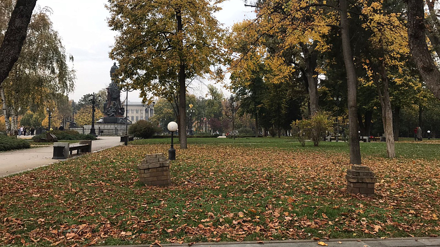 В Краснодаре и крае в воскресенье сохранится неустойчивая погода: прохладно, туманы и порывы ветра до 12 м/с